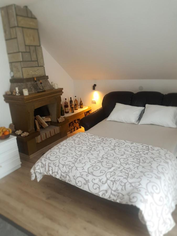 Apartamento Odmor Na Selu Babajic Ljig Exterior foto